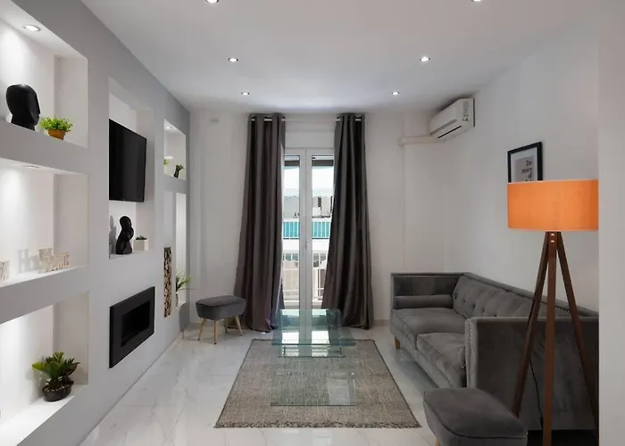 “Athens Cosmos” Apartment In Neos Kosmos